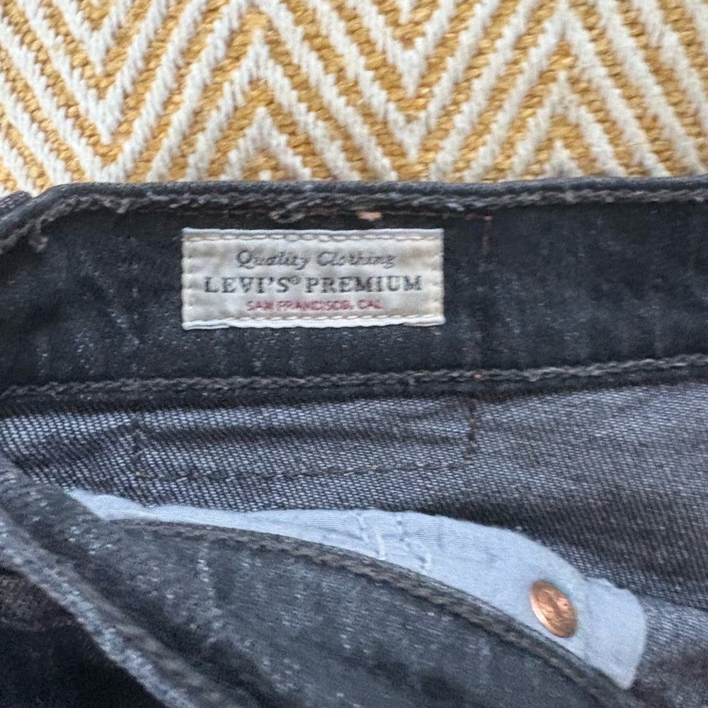 Levi Ribcage Jeans - Picture 4 of 5